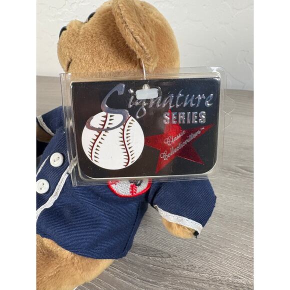 Tony Gwynn Padres Plush Bears- 300 Hits- Signature Series- Set of 2- NWT - Picture 3 of 5